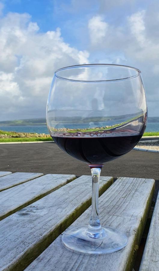 Beside The Sea & Minutes From Cliffs-Clahane Shore Lodge Liscannor Exterior foto